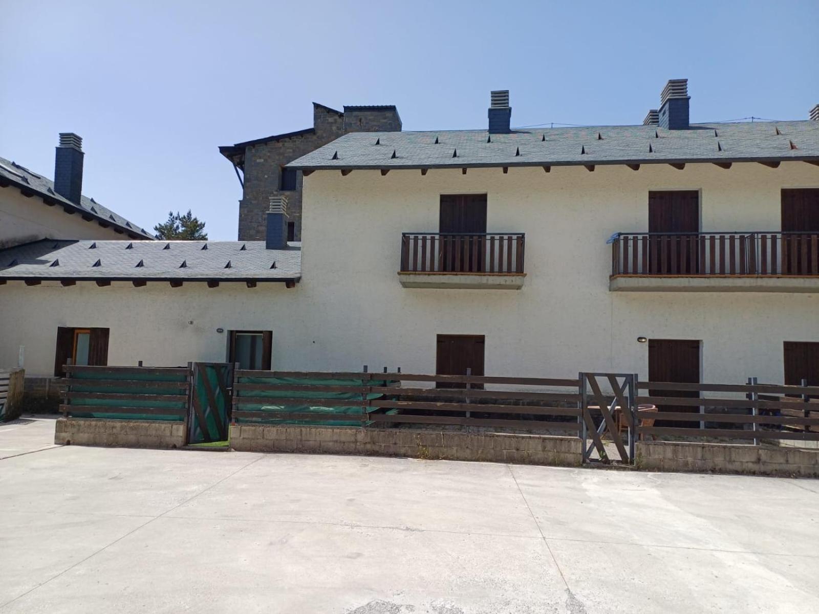 Apartamento Pico De Alba - Jacetania Villanúa Exterior foto